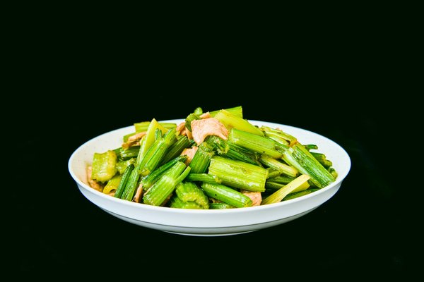 Astuces pour un apéritif dînatoire inoubliable : amuse-bouches innovants qui émerveilleront vos convives